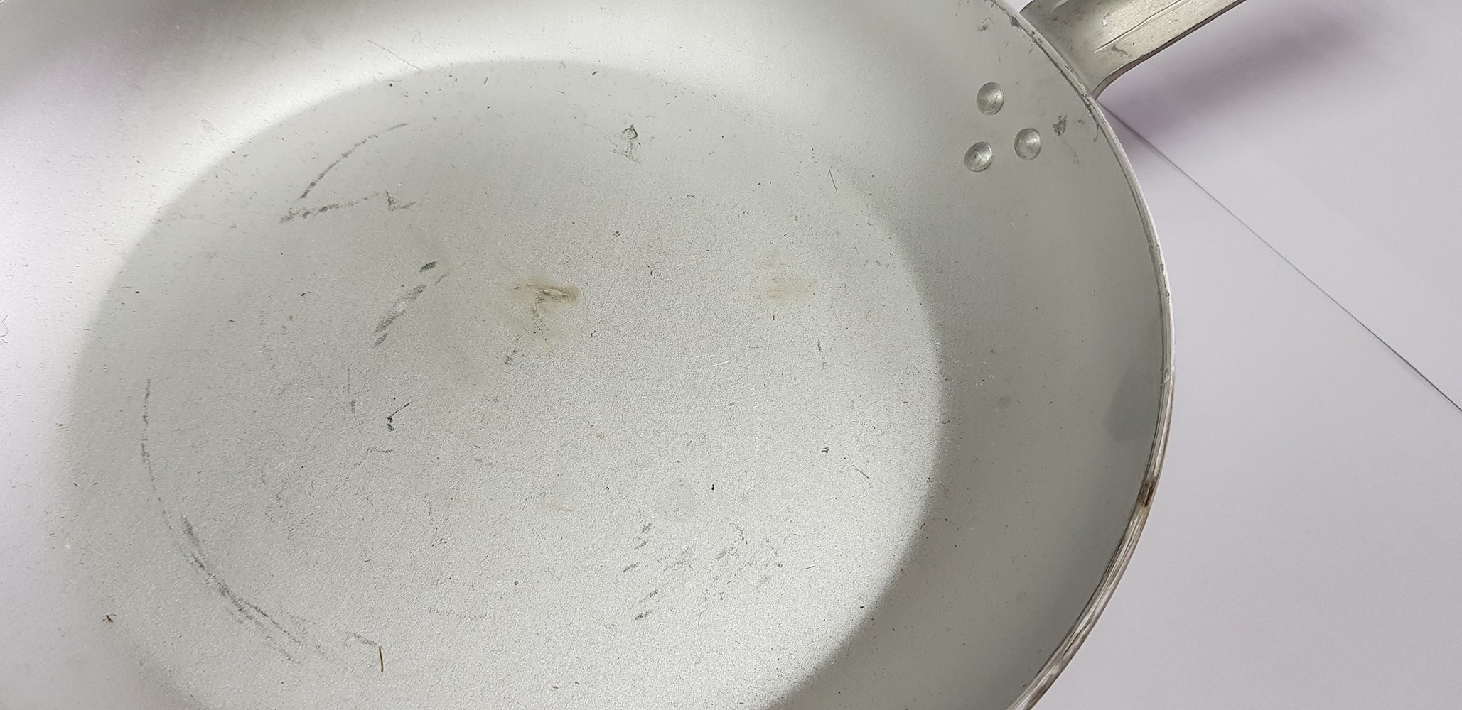 Сковорода алюминиевая